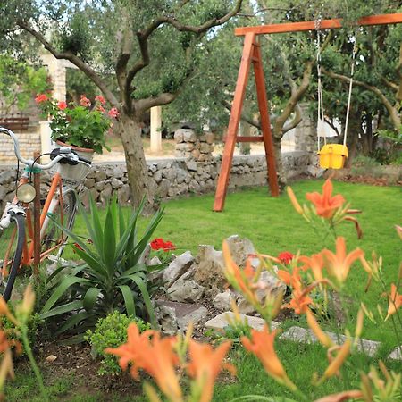 Apartmani Sarlija Pakoštane Εξωτερικό φωτογραφία