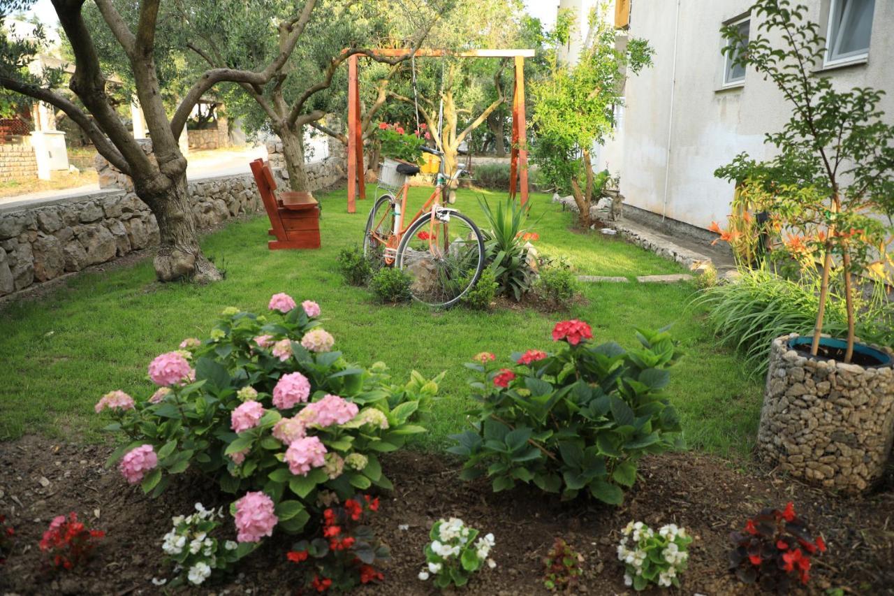 Apartmani Sarlija Pakoštane Εξωτερικό φωτογραφία