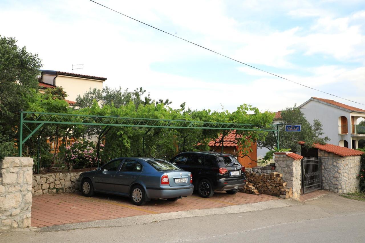 Apartmani Sarlija Pakoštane Εξωτερικό φωτογραφία